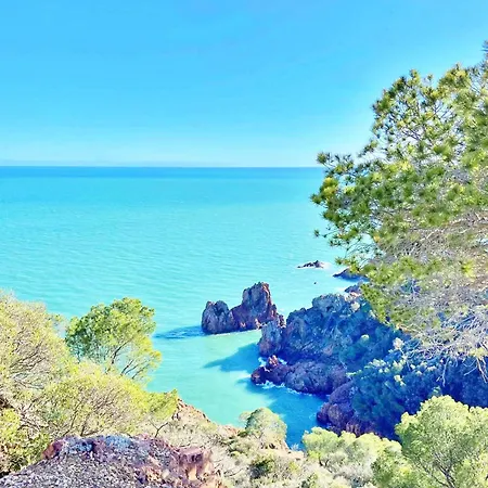 Appartement Agay-vue Mer-piscine-a 100m Des Plages *